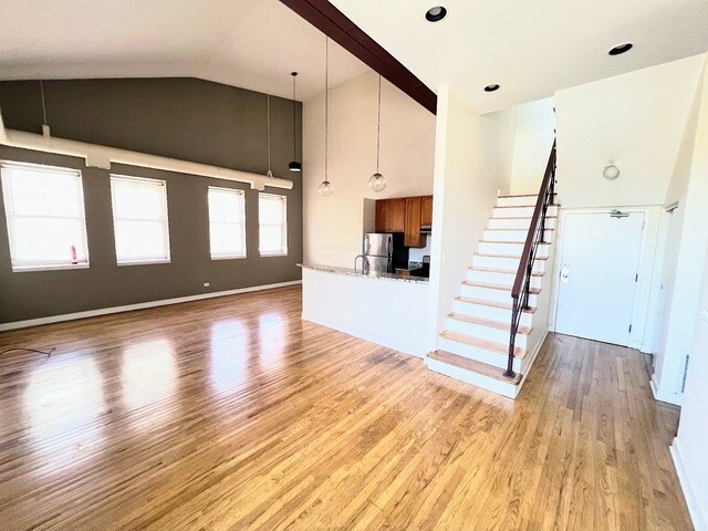 Foto del edificio - 2041 W North Ave