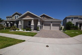 Building Photo - 5055 Hatchineha Ct