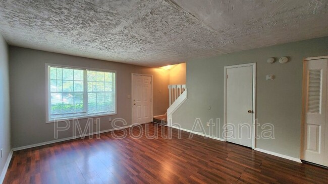 Foto del edificio - 2980 Spruce Cir