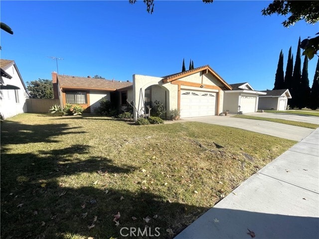 Building Photo - 17618 Carmenita Rd