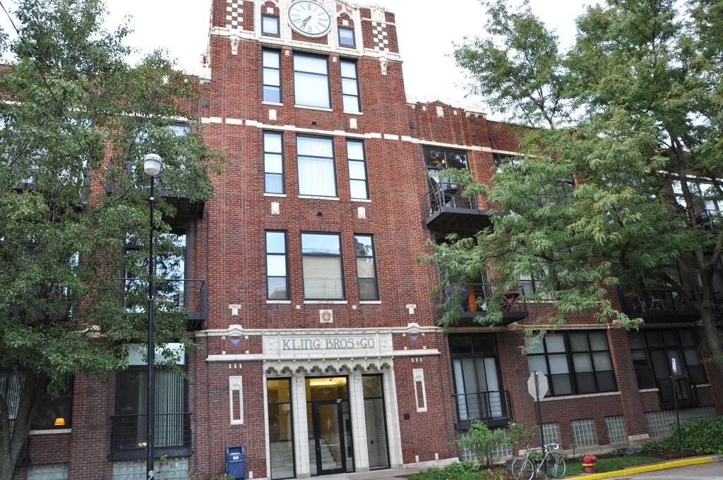 Building Photo - 2300 W Wabansia Ave