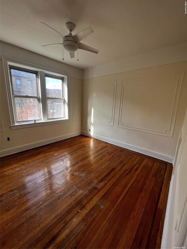 Foto del edificio - 47-51-51 44th St