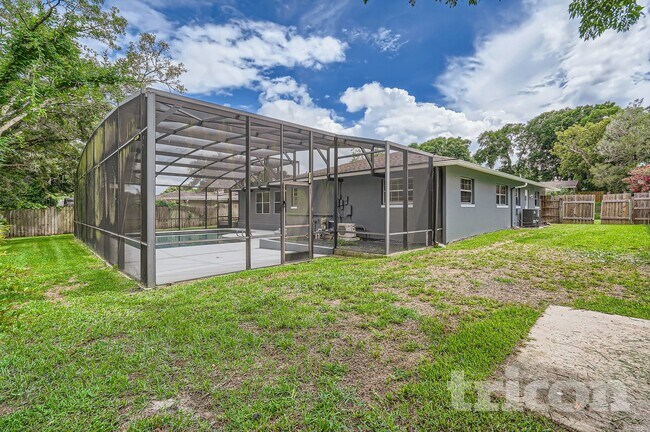 Foto del edificio - 421 San Sebastian Prado