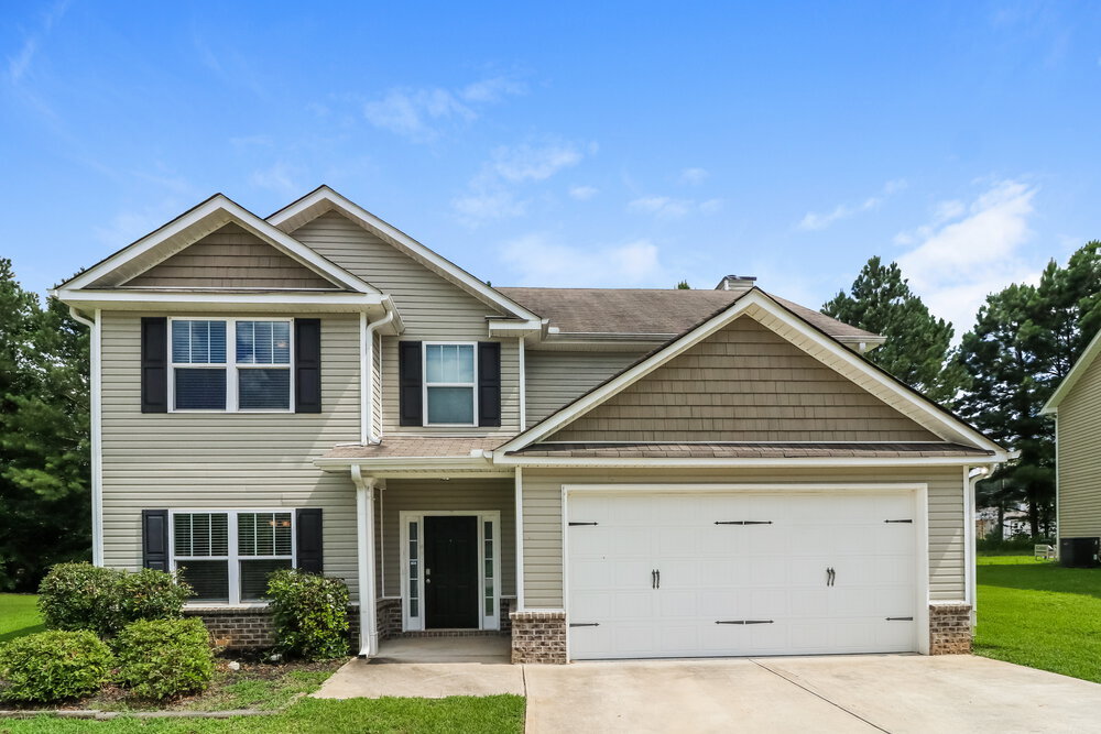 Primary Photo - 646 Fieldcrest Dr