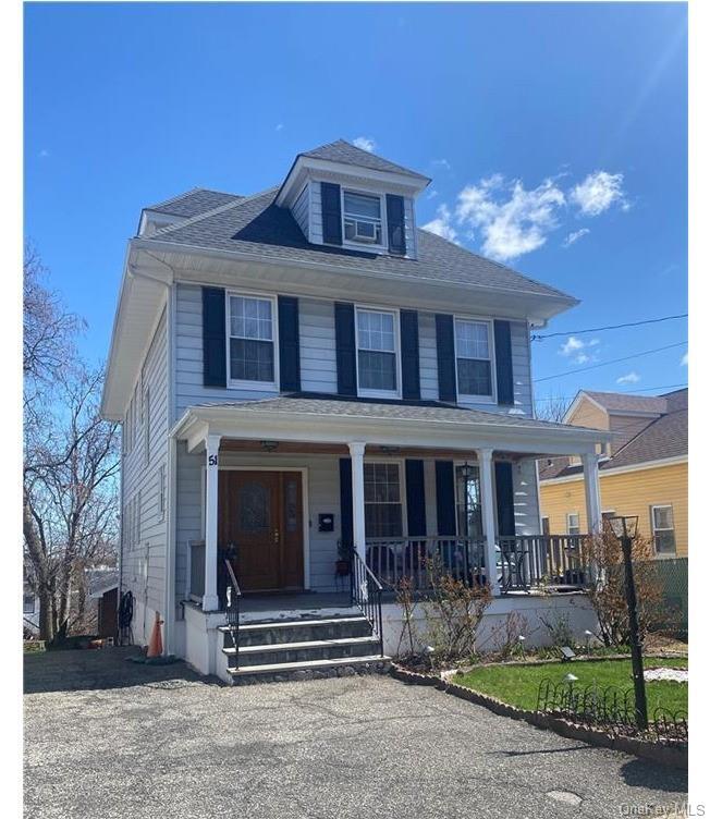 51 Clinton Ave, New Rochelle, NY 10801 Room for Rent in New Rochelle