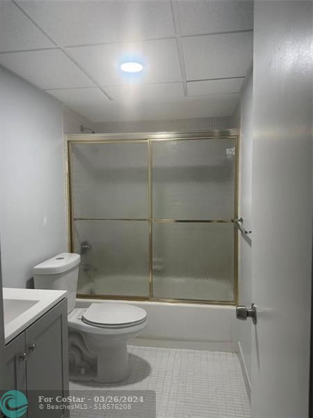 Building Photo - 470 Executive Center Dr