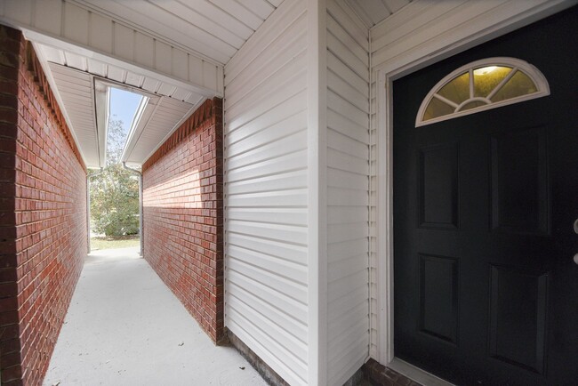 Building Photo - 3 bedroom 2 bath townhome in Towne Park