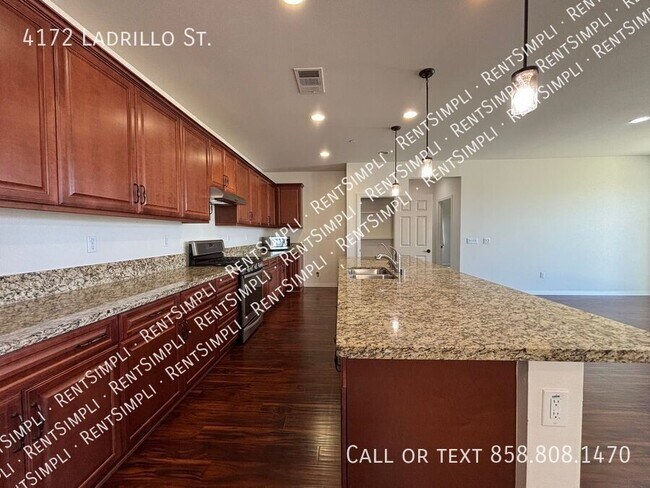 Building Photo - 4172 Ladrillo St