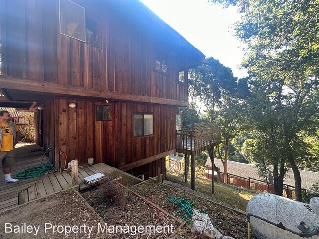 Building Photo - 2 br, 2 bath House - 230 Norman Road
