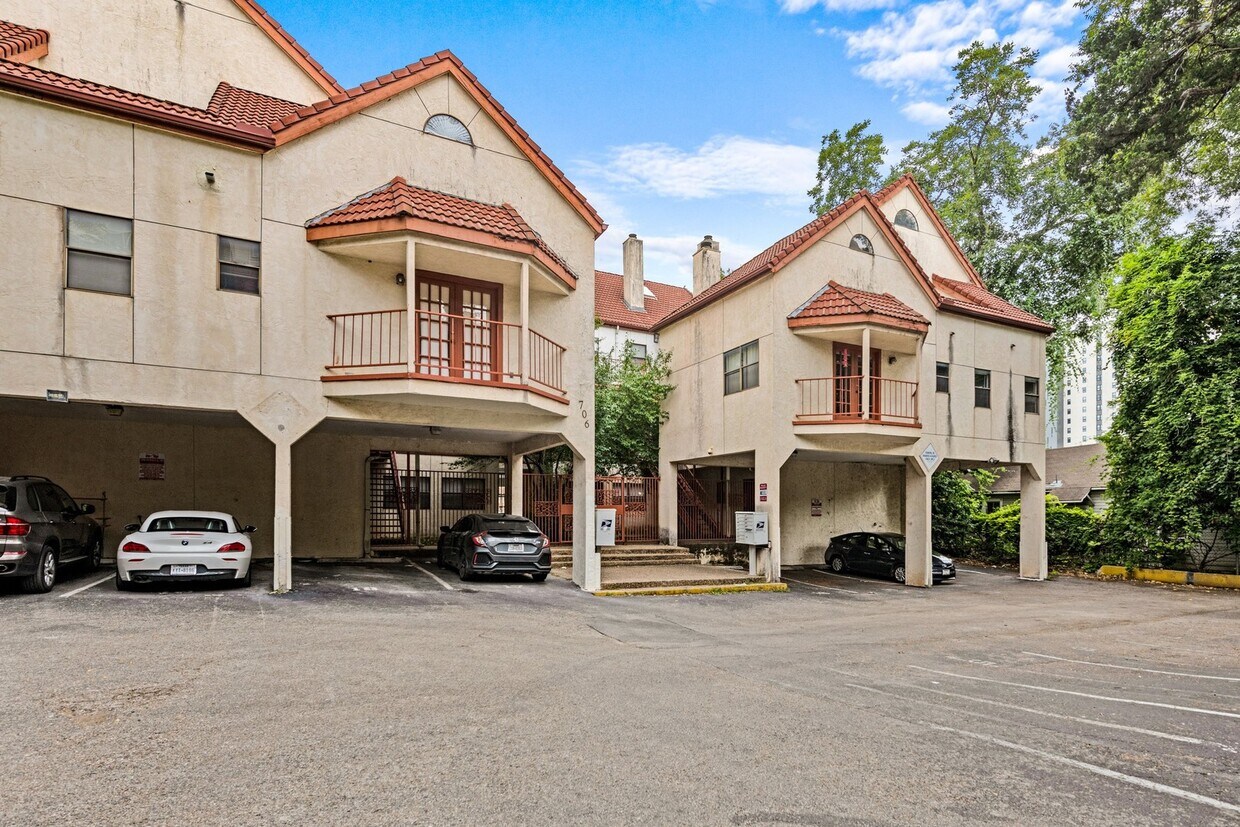 Primary Photo - UT PRE-LEASE: 2 BR / 2 BA West Campus Cond...