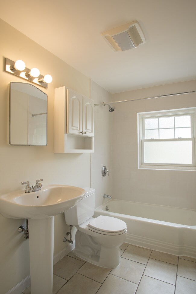 Elsinore Street Apartments Apartments Concord, MA