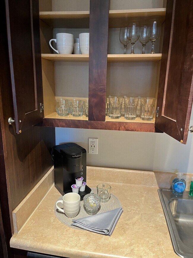 Foto del edificio - 1397 Lettered Olive Ln