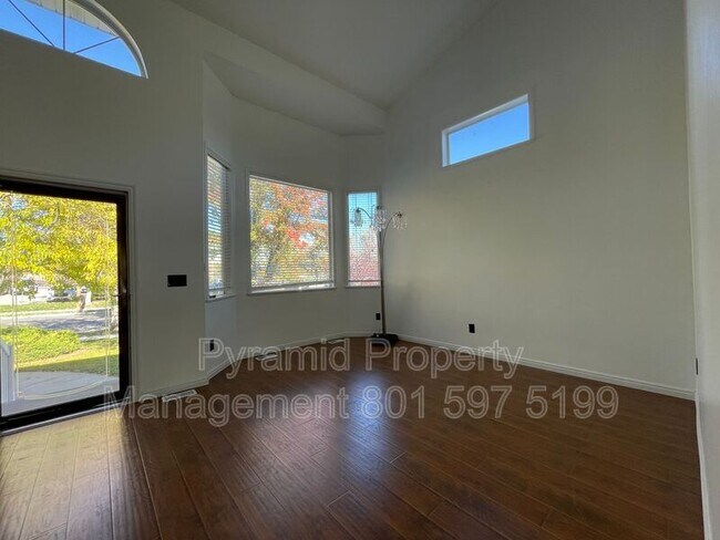 Foto del edificio - 4111 W 9580 S