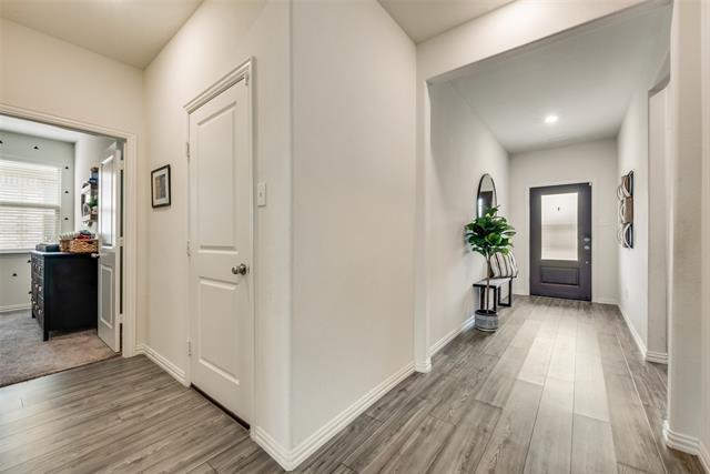 Building Photo - 5816 Pensby Dr