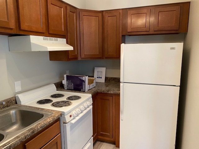 Foto del edificio - 54 College Ave