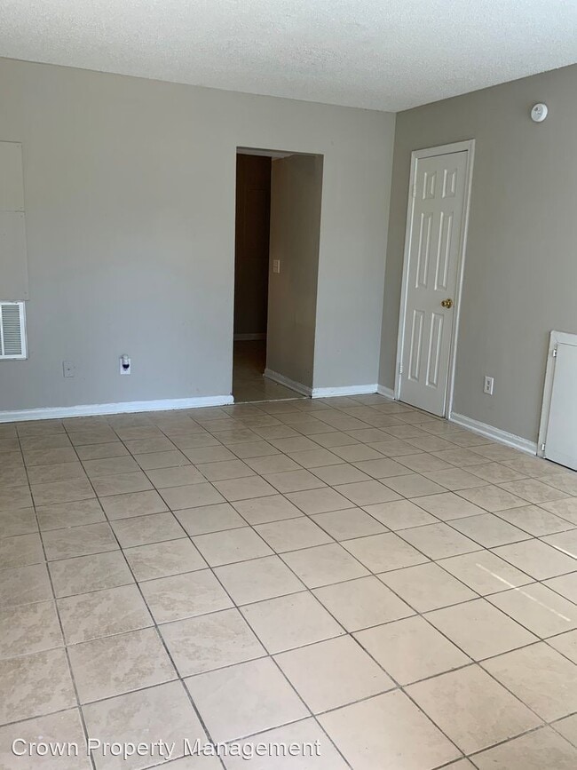 Building Photo - 2 br, 1.5 bath House - 1639 North Avenue