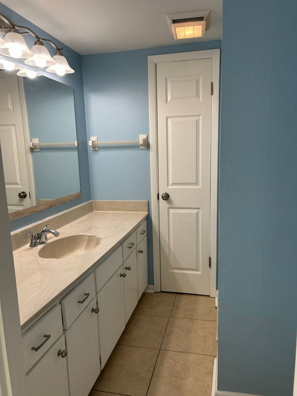 Foto del edificio - 3824 Saxon Dr