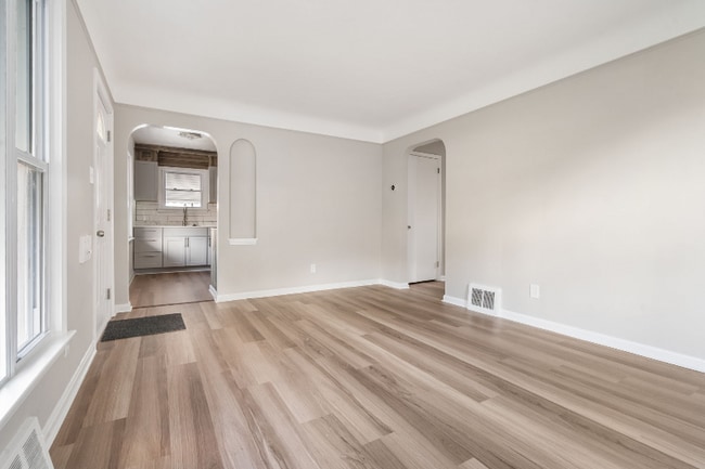 Building Photo - 5414 Orchard Ave