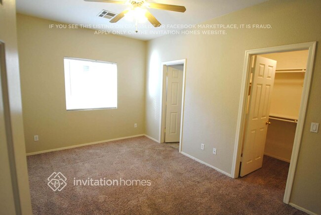 Building Photo - 7204 S 8th Way