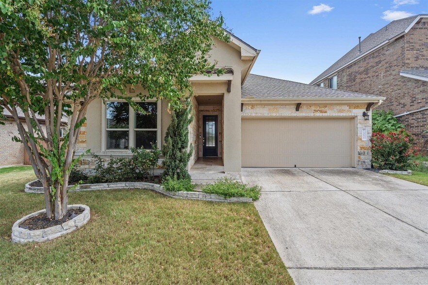 Foto principal - 10921 Wynnewood St