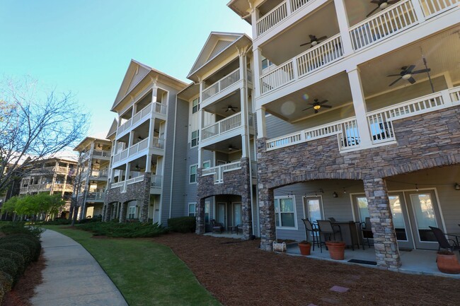 Foto del edificio - Furnished Condo on Logan Martin Lake