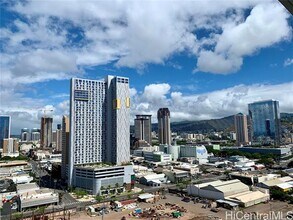 Building Photo - 1000 Auahi St