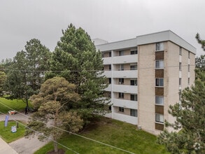 Building Photo - Pinegrove Apartments