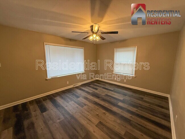 Foto del edificio - 5163 N 58th St