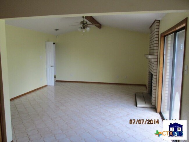 Foto del edificio - 2619 Phyllis Dr