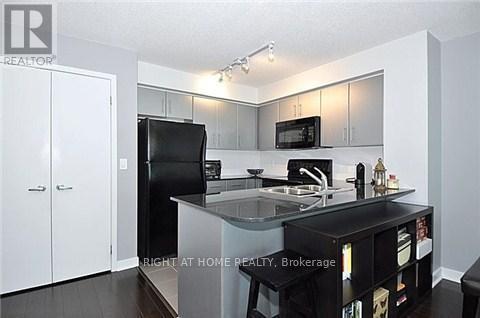 Photo du bâtiment - 12 Yonge St