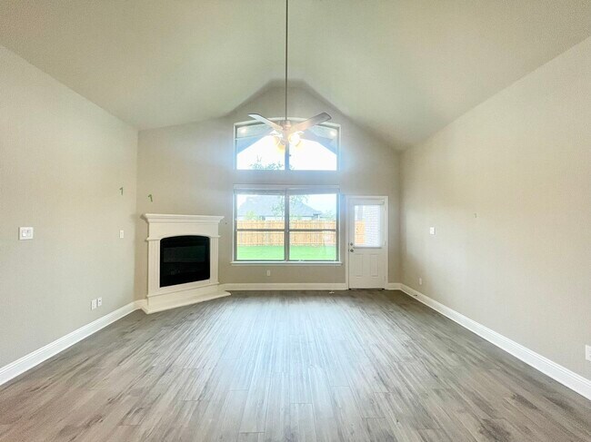 Building Photo - 2918 Pronghorn Dr