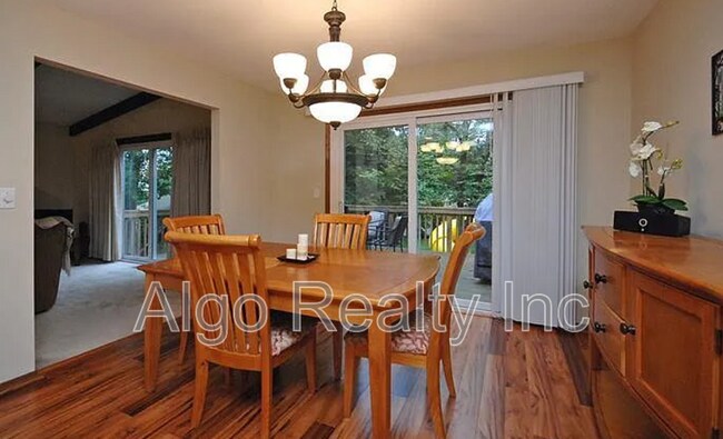 Foto del edificio - 7268 Sunnyslope Dr
