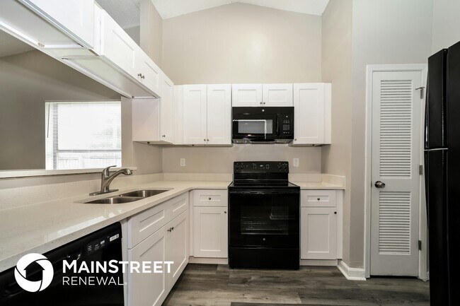 Building Photo - 11783 Mallard Ln