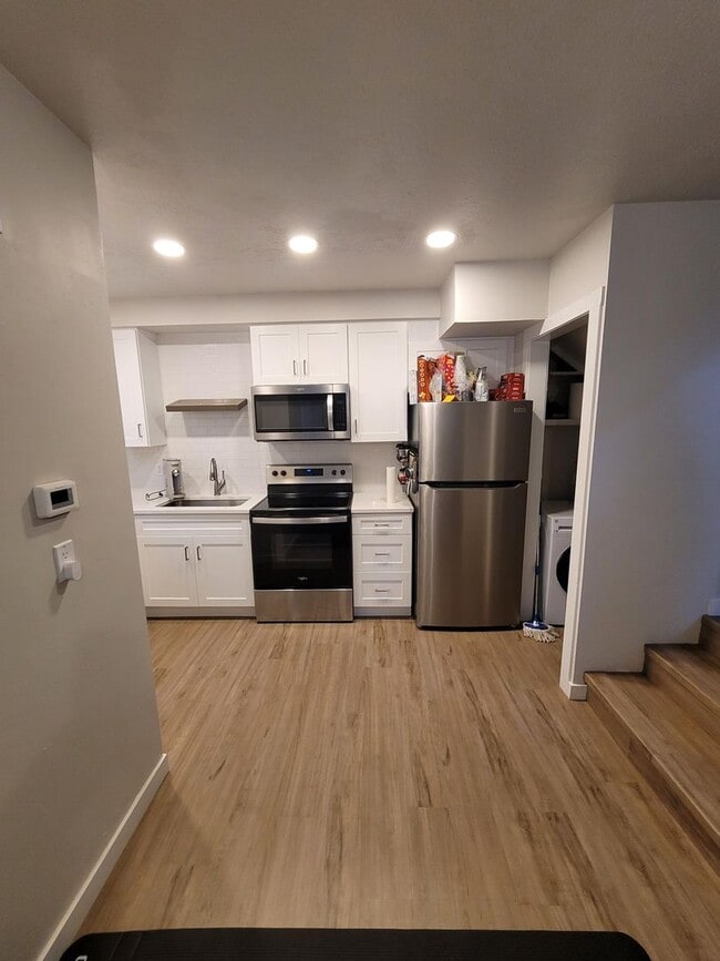 Foto del edificio - Cherry Lane Commons