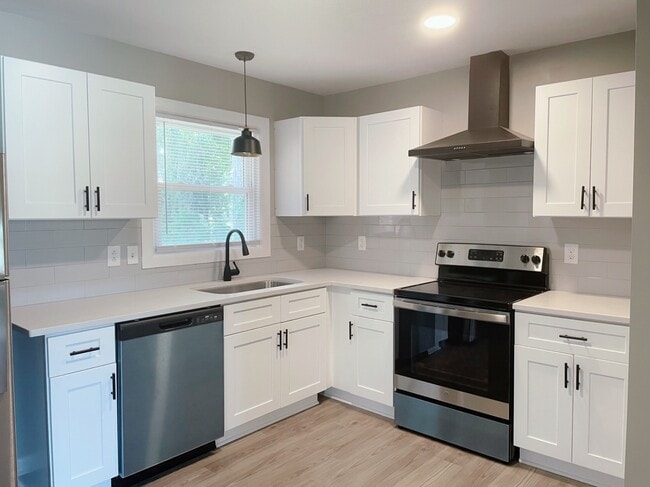 Foto del edificio - 4709 Cheltenham Rd