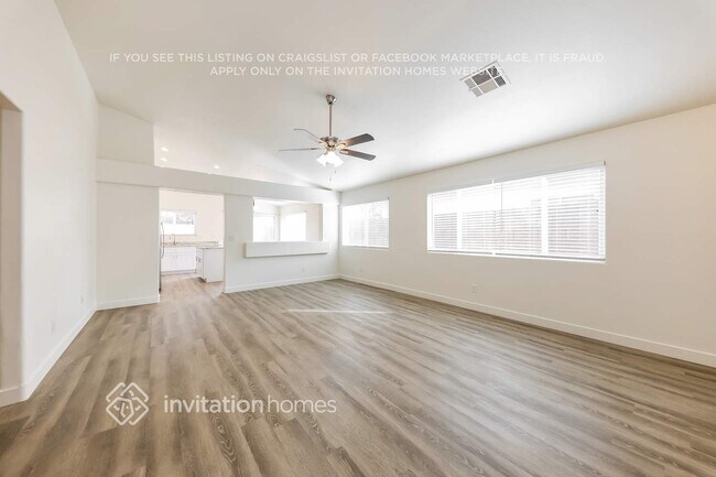 Building Photo - 3010 W Matthew Dr