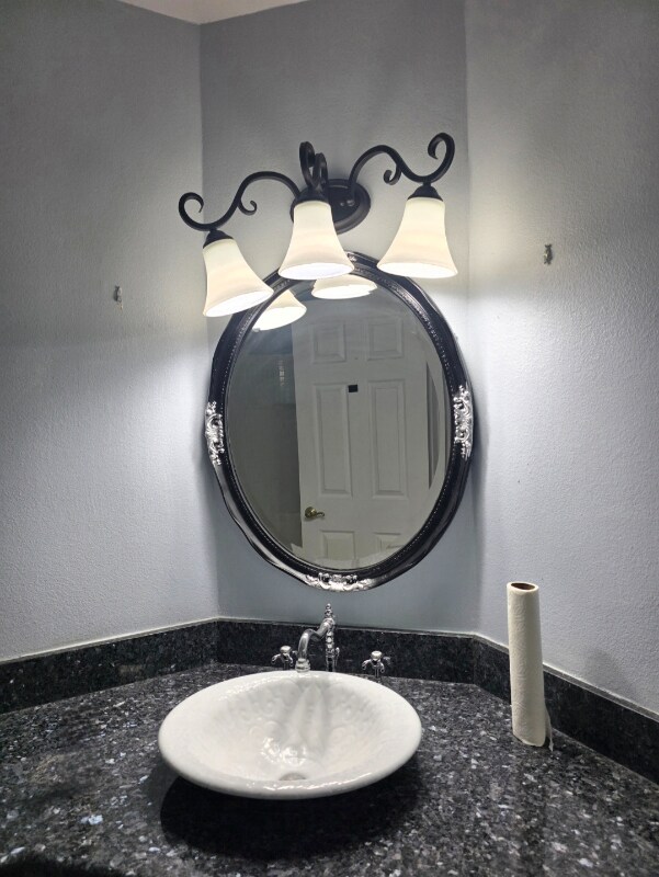 Foto del edificio - 3154 Luxurious Highland Home