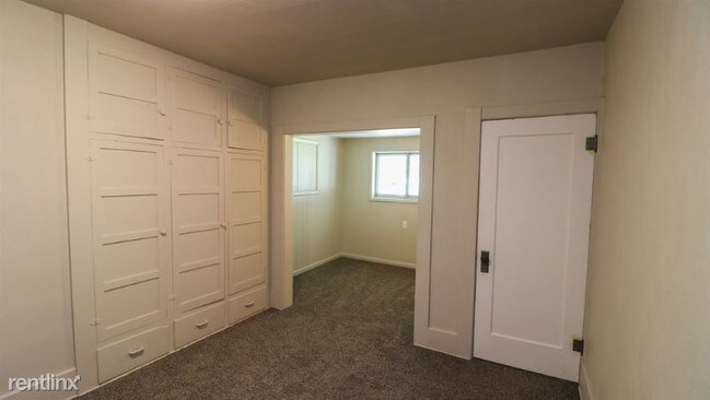 Building Photo - 2 br, 1 bath House - 415 7th Ave S