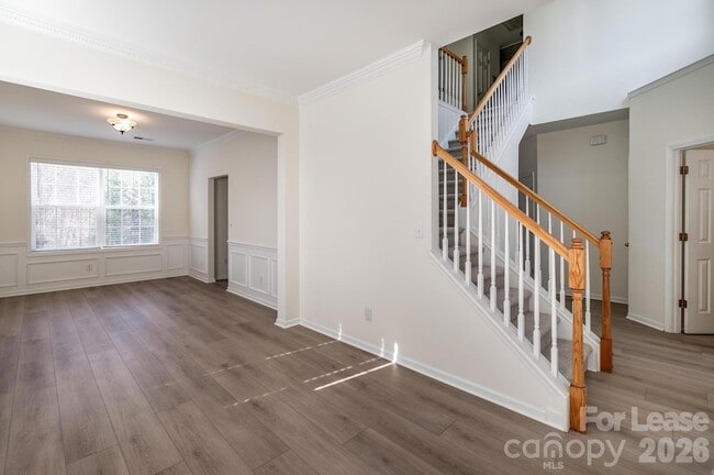 Building Photo - 160 Matlen Dr