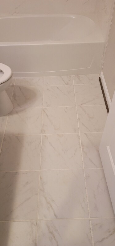Foto principal - 17905 Woods View Dr