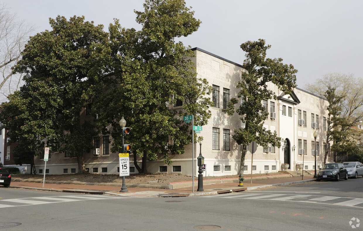 Primary Photo - 3435 R St NW