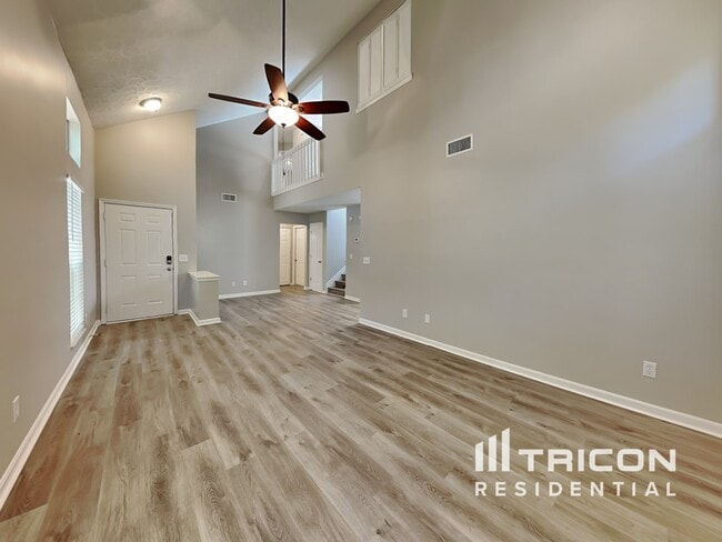 Building Photo - 102 Yocum Dr