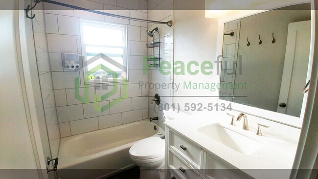 Foto del edificio - 2156 King St