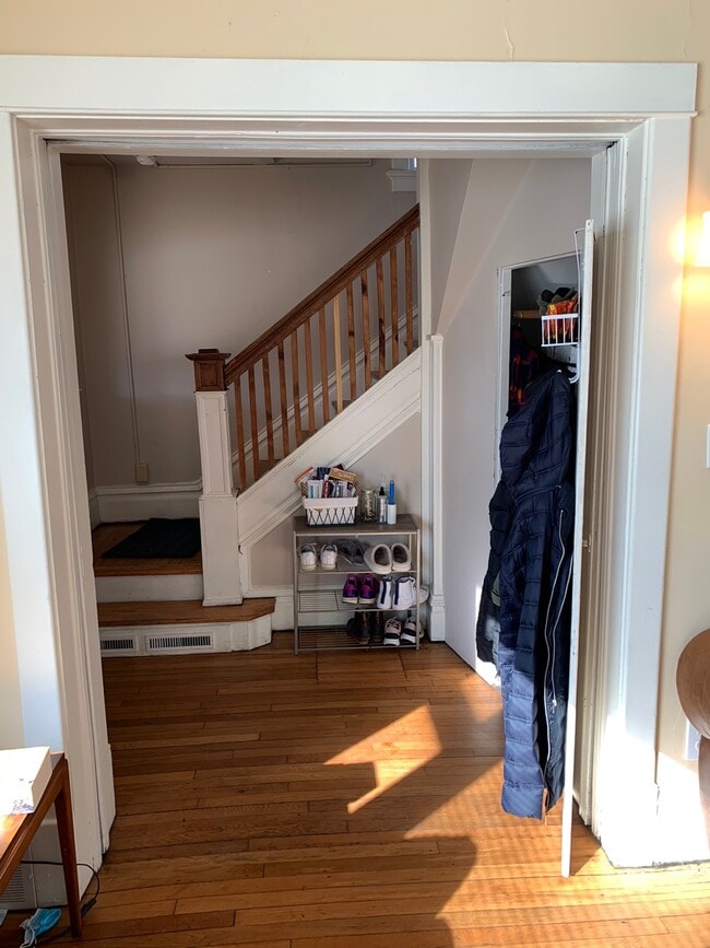 Entrance - 1115 Packard St