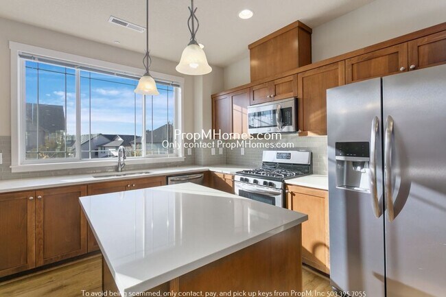 Building Photo - Great Two Bedroom Home In Sherwood! ~Must See The Balcony!