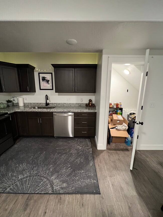 Storage/Kitchen - 4600 E Golden Autumn Vw