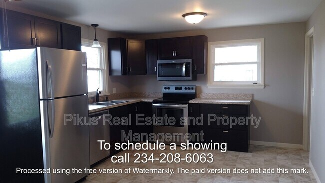 Foto del edificio - 12533 Mc Callum Avenue Northeast