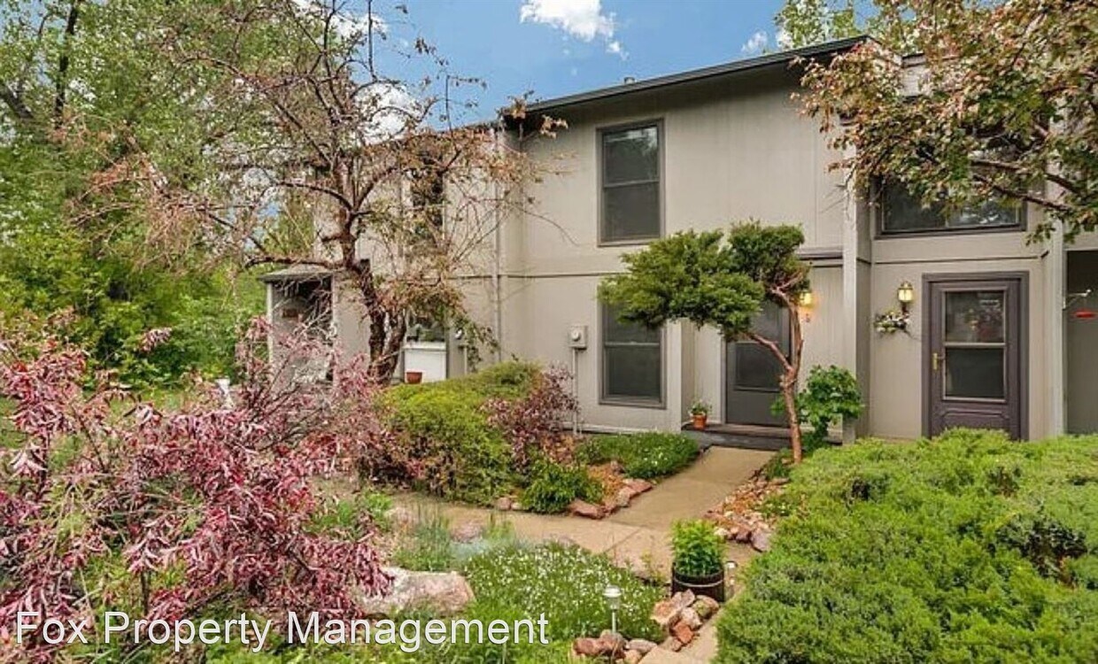 Primary Photo - 2 br, 1.5 bath House - 1205 Bear Mountain ...
