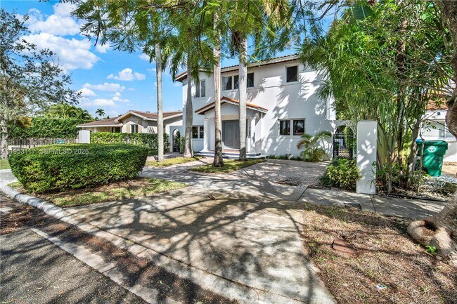 Foto del edificio - 527 SW 20th Rd