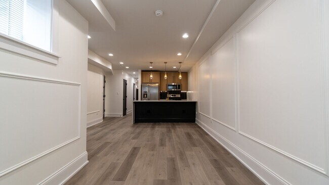 Photo - Contemporary 2-Bed, 2-Bath Garden Apartmen... Apartment